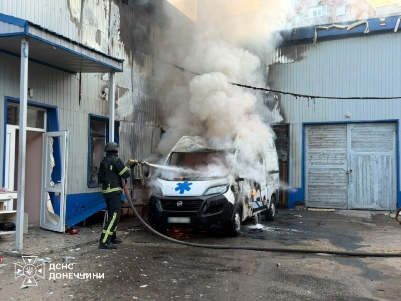 Kramatorsk, 9 Oct (next day): an ambulance burning after a Russian strike