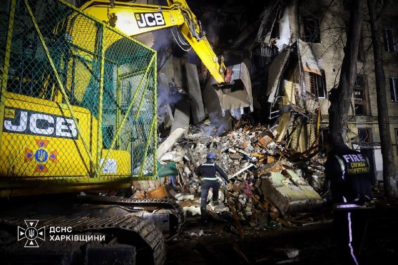 Night clearing of the collapsed section